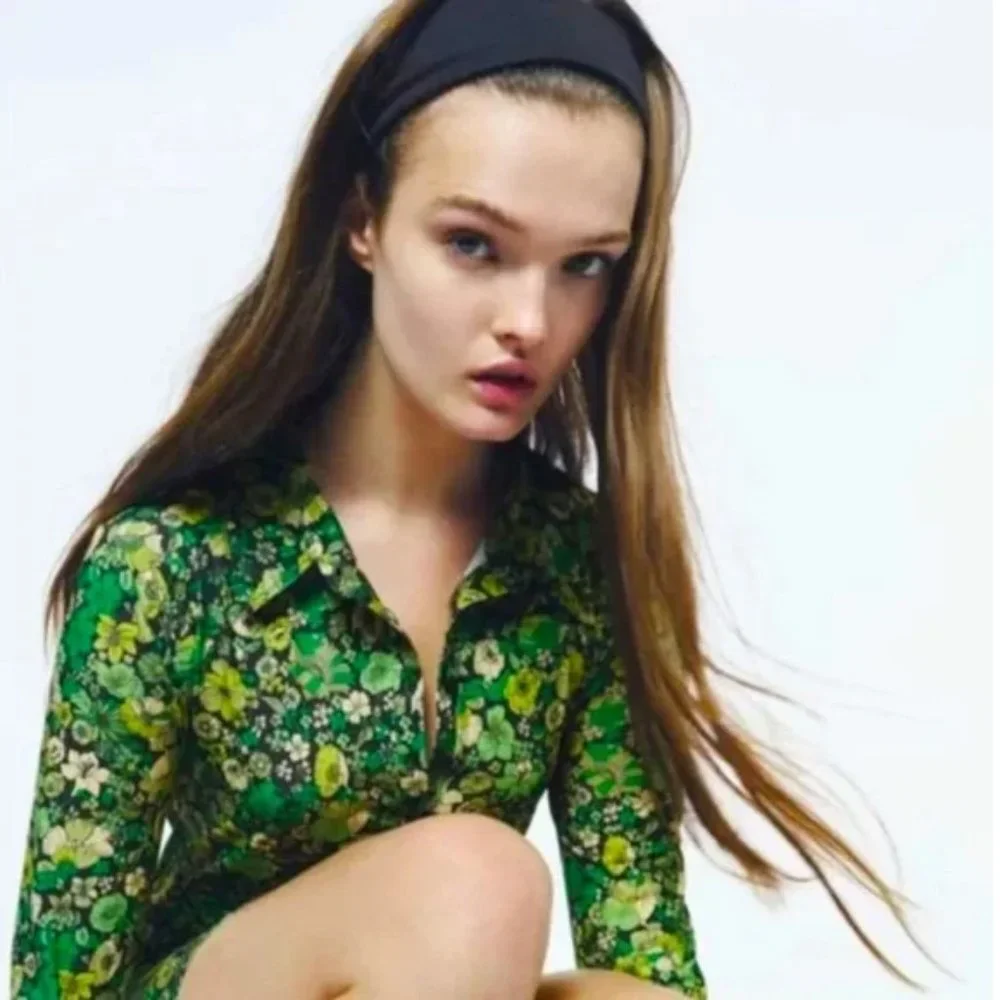 ZARA Floral Print Mini Shirt Dress S Green White Long Sleeve V-Neck Retro - Picture 12 of 12